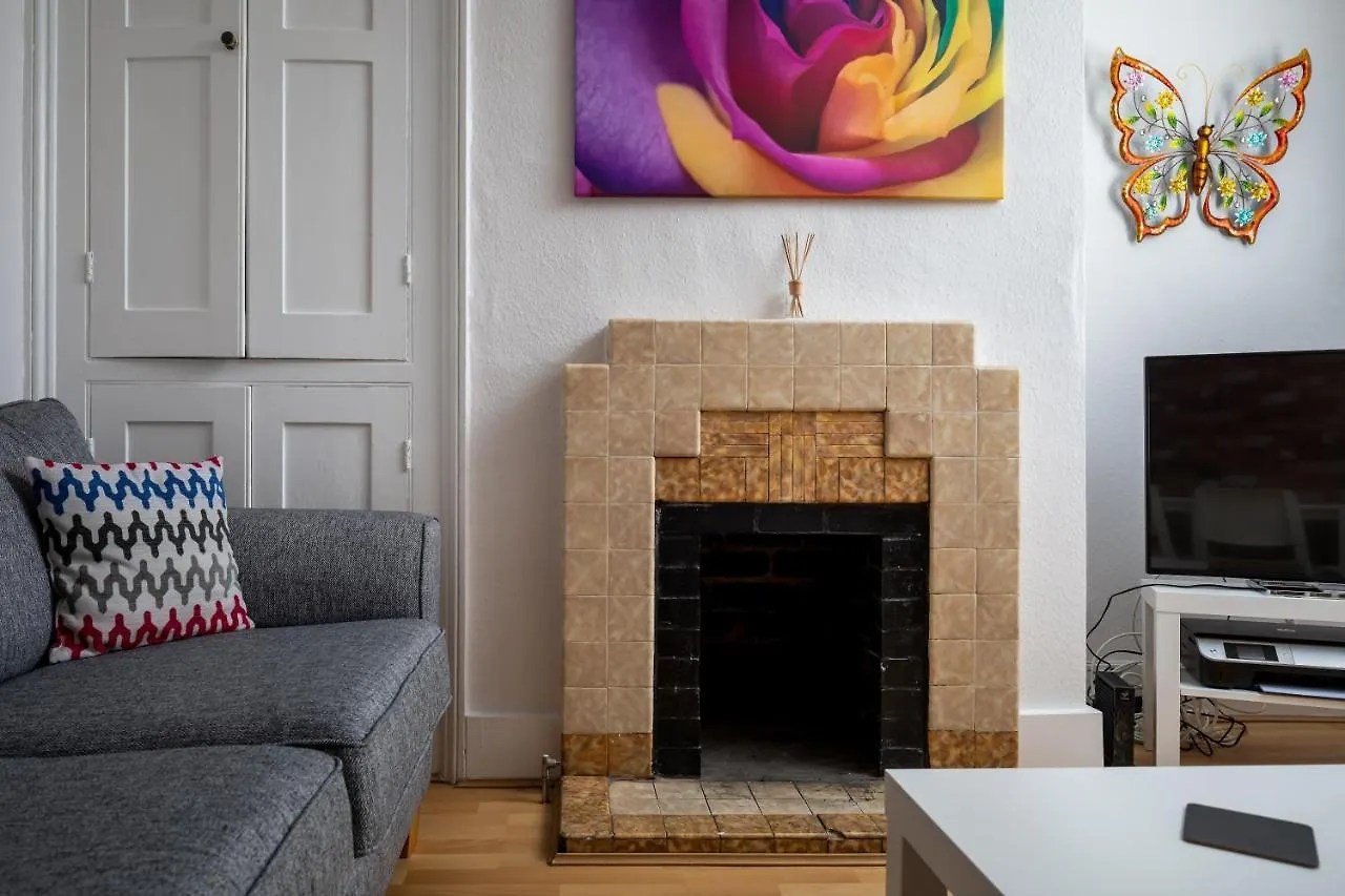 Market Street 5 Min Walk To Town Centre Cheltenham Holiday home