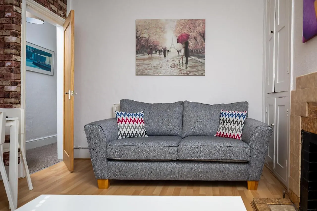 Market Street 5 Min Walk To Town Centre Cheltenham 0*,