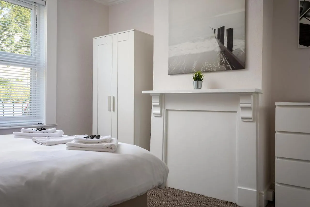 Market Street 5 Min Walk To Town Centre Cheltenham 0*,